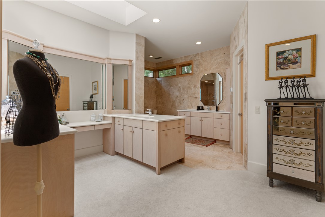 139 Point Lane St. Simons Island, GA 31522 - Photo 11 of 55