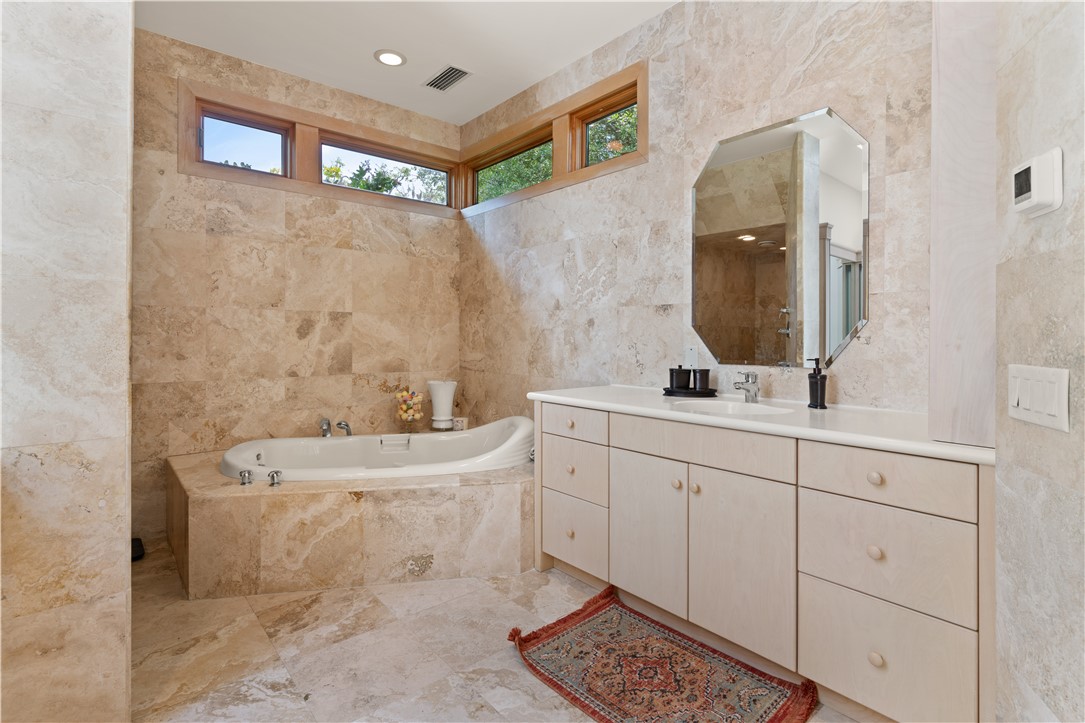 139 Point Lane St. Simons Island, GA 31522 - Photo 12 of 55