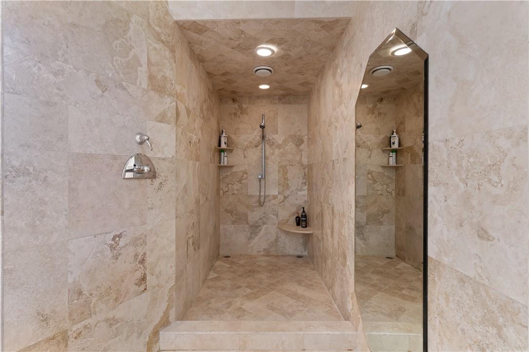 139 Point Lane St. Simons Island, GA 31522 - Photo 13 of 55