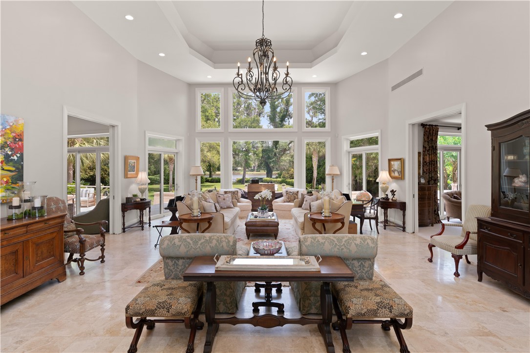 139 Point Lane St. Simons Island, GA 31522 - Photo 4 of 55