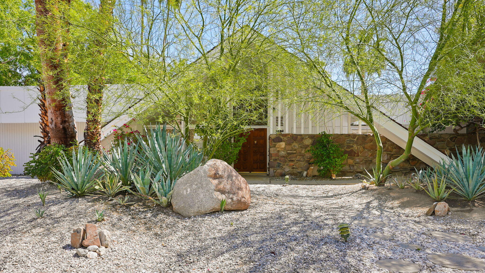 722 North High Road Palm Springs, CA 92262 - Photo 27 of 32 2-web-or-mls-DSC04418-Edit
