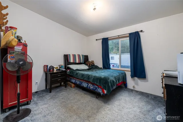 $115,000 | 8878 Peavey Road, Unit 33, Sedro-Woolley, WA 98284