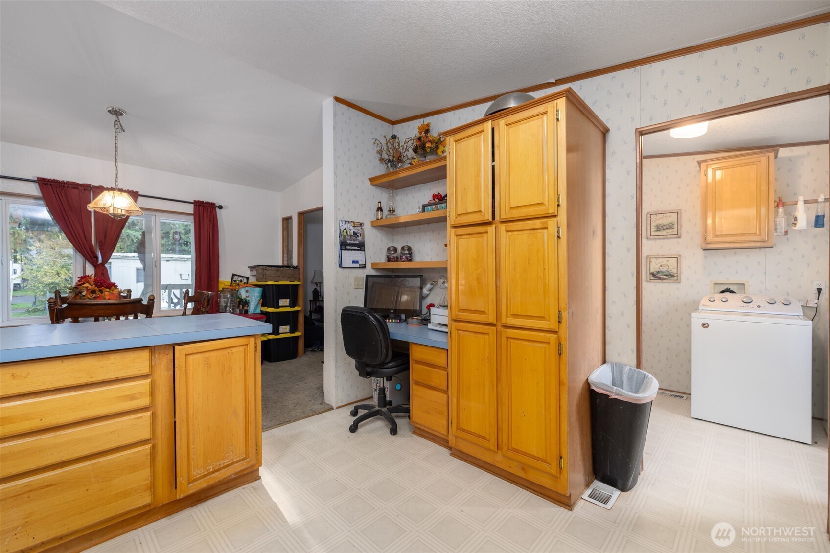 8878 Peavey Road, Unit 33 Sedro-Woolley, WA 98284 - Photo 4 of 26 Gallery Image 4