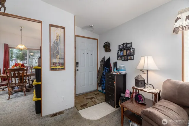 $115,000 | 8878 Peavey Road, Unit 33, Sedro-Woolley, WA 98284