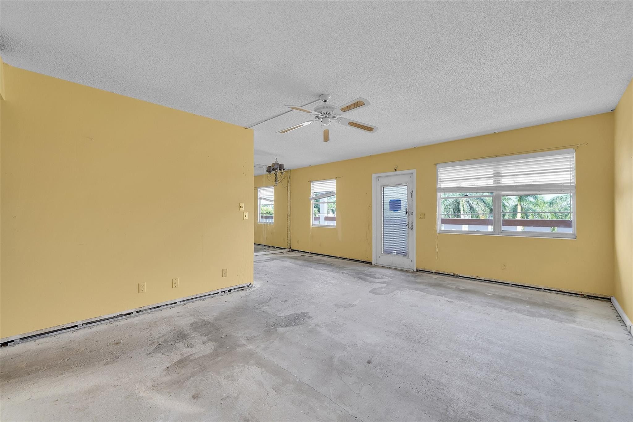 4015 Cornwall East, Unit 4015 Boca Raton, FL 33434 - Photo 4 of 15 Photo 4