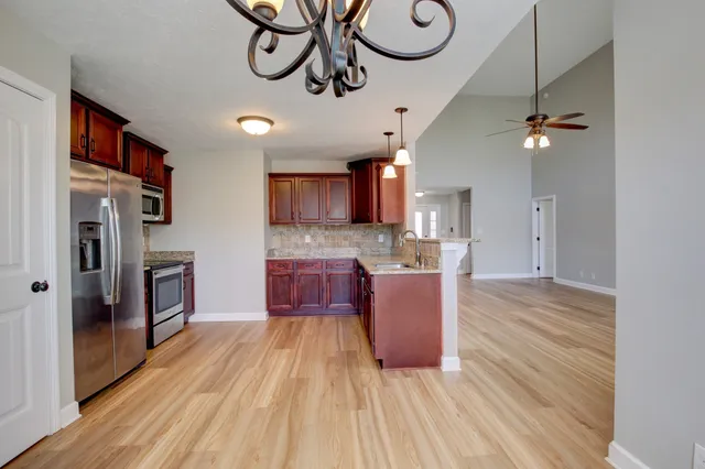 $1,850 | 3661 Fox Tail Drive, Clarksville, TN 37040