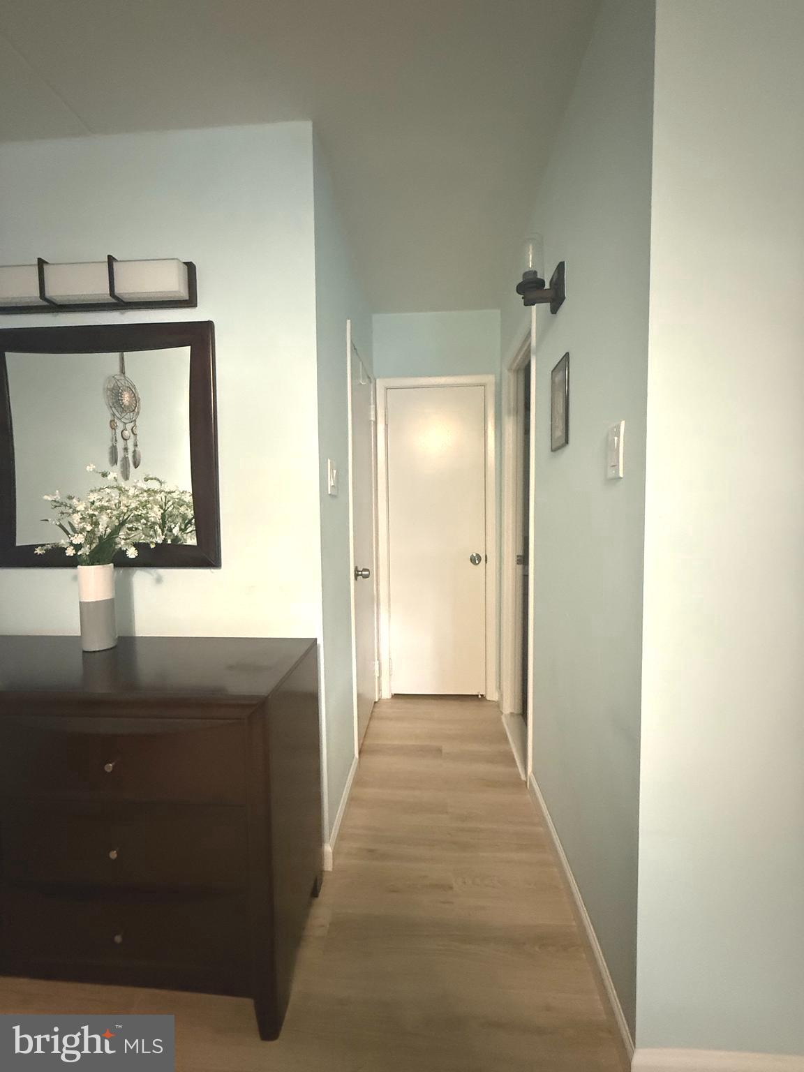 8910 Krewstown Road, Unit 111 Philadelphia, PA 19115 - Photo 21 of 24 Gallery Image 21