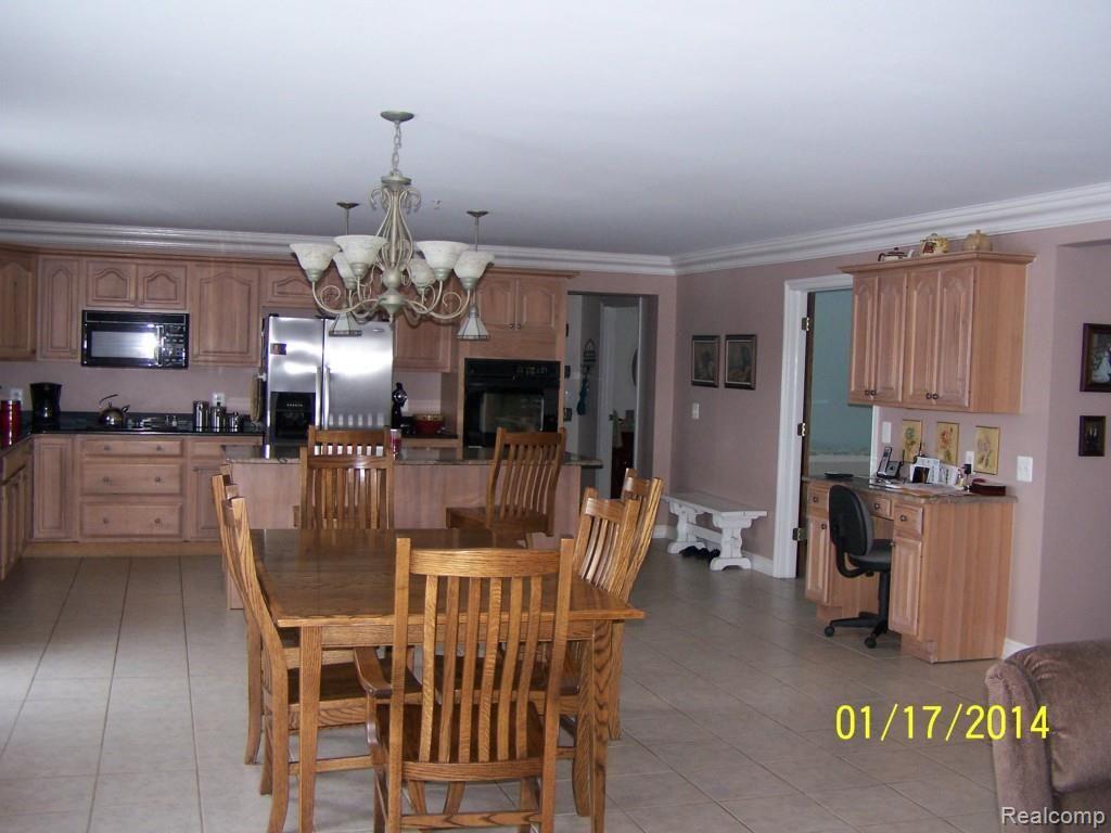 65440 Dequindre Road Washington, MI 48095 - Photo 8 of 30 100_9985.jpg