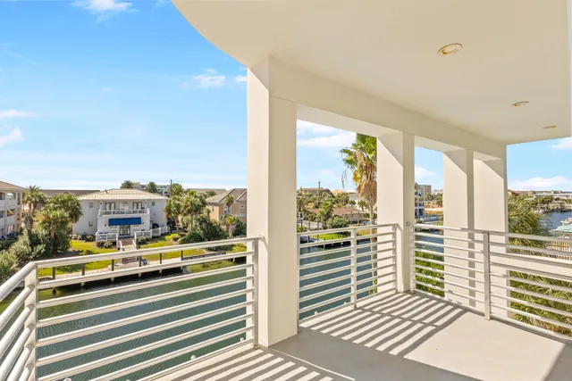 $4,500,000 | 612 Magnolia Drive, Destin, FL 32541