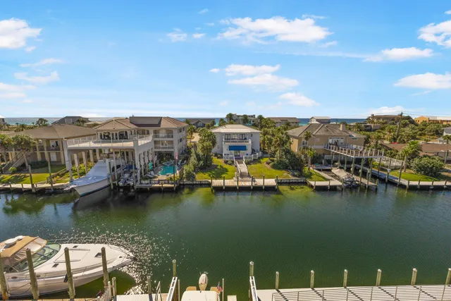 $4,500,000 | 612 Magnolia Drive, Destin, FL 32541