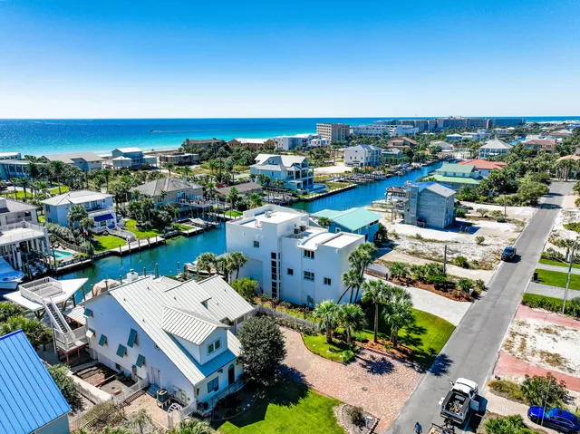 $4,500,000 | 612 Magnolia Drive, Destin, FL 32541