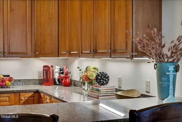 $335,000 | 8 Wall Street, Unit 106, Clifton Park, NY 12065