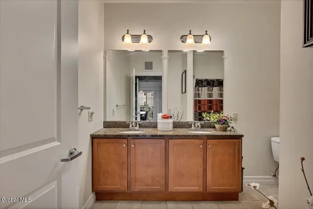 $335,000 | 8 Wall Street, Unit 106, Clifton Park, NY 12065