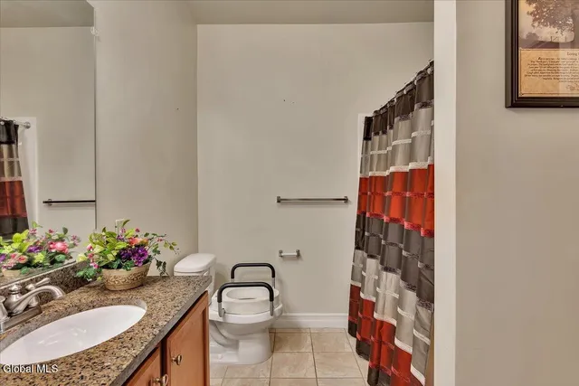 $335,000 | 8 Wall Street, Unit 106, Clifton Park, NY 12065