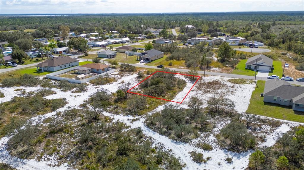 0 Joey Lane Frostproof, FL 33843 - Photo 6 of 10 a view of a city