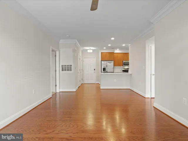 $3,700 | 1115 Cameron Street, Unit 114, Alexandria, VA 22314