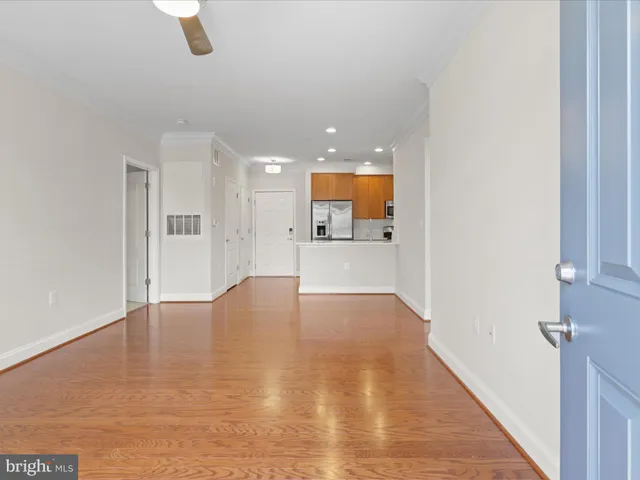 $3,700 | 1115 Cameron Street, Unit 114, Alexandria, VA 22314