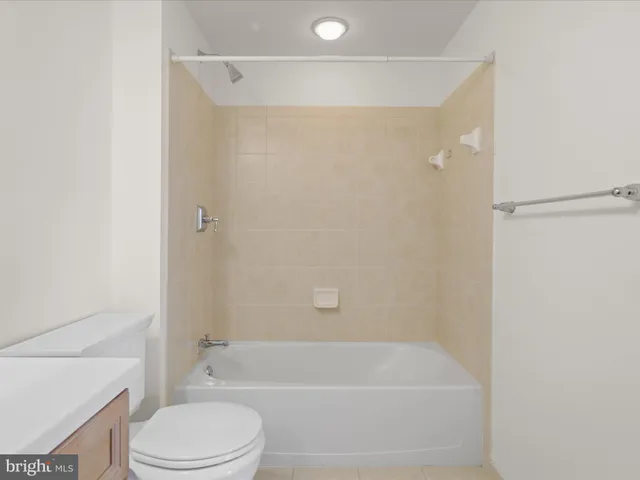 $3,700 | 1115 Cameron Street, Unit 114, Alexandria, VA 22314