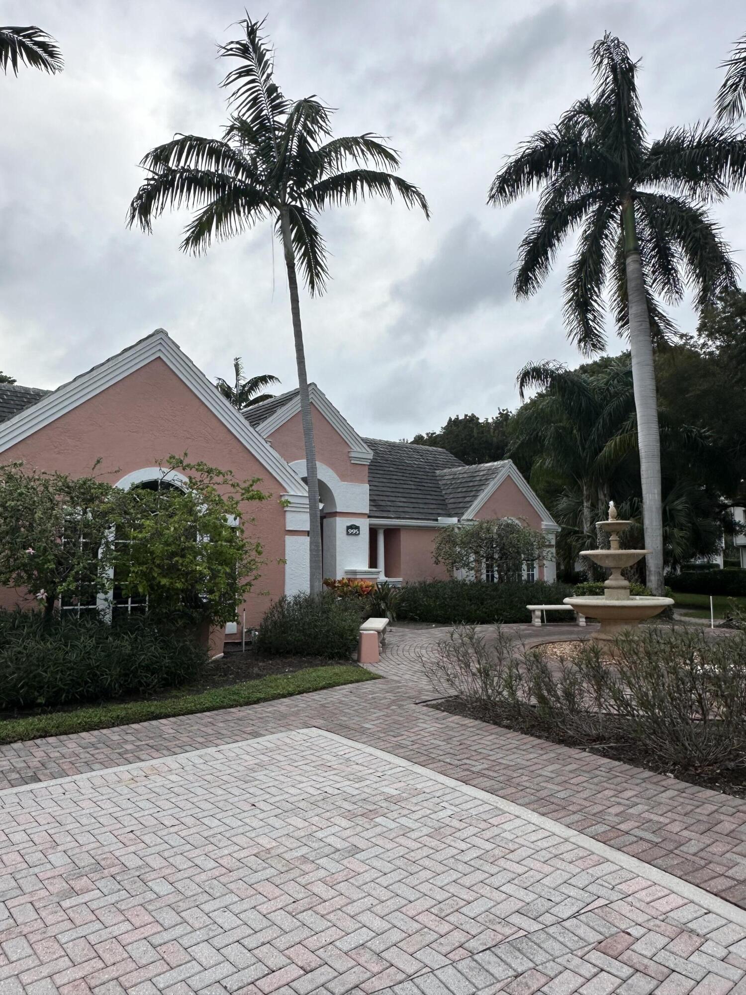 1050 Crystal Way, Unit H Delray Beach, FL 33444 - Photo 33 of 41 BahiaClubhouse