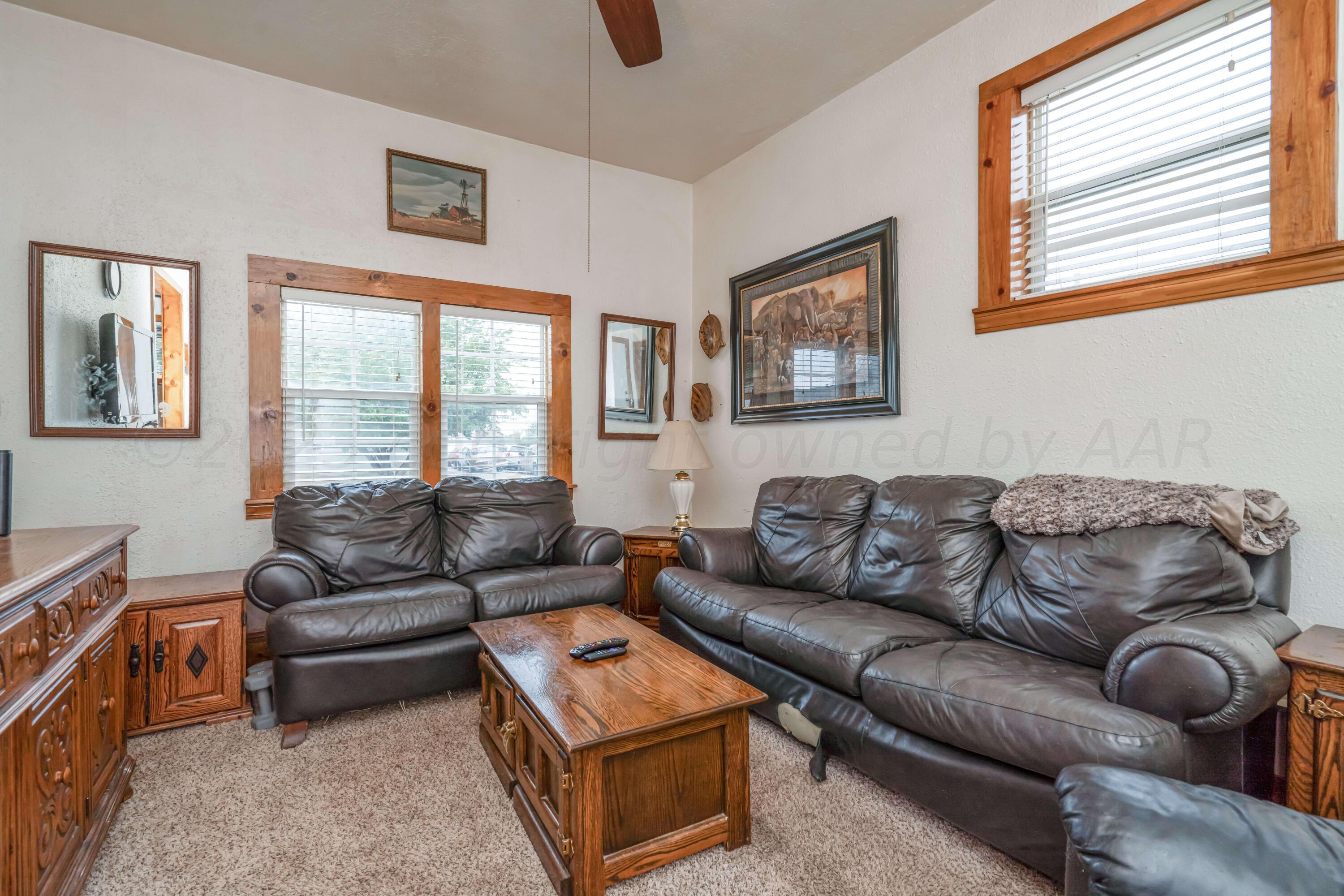 1518 Poplar Street Amarillo, TX 79107 - Photo 16 of 24 1518 Poplar-16 LR