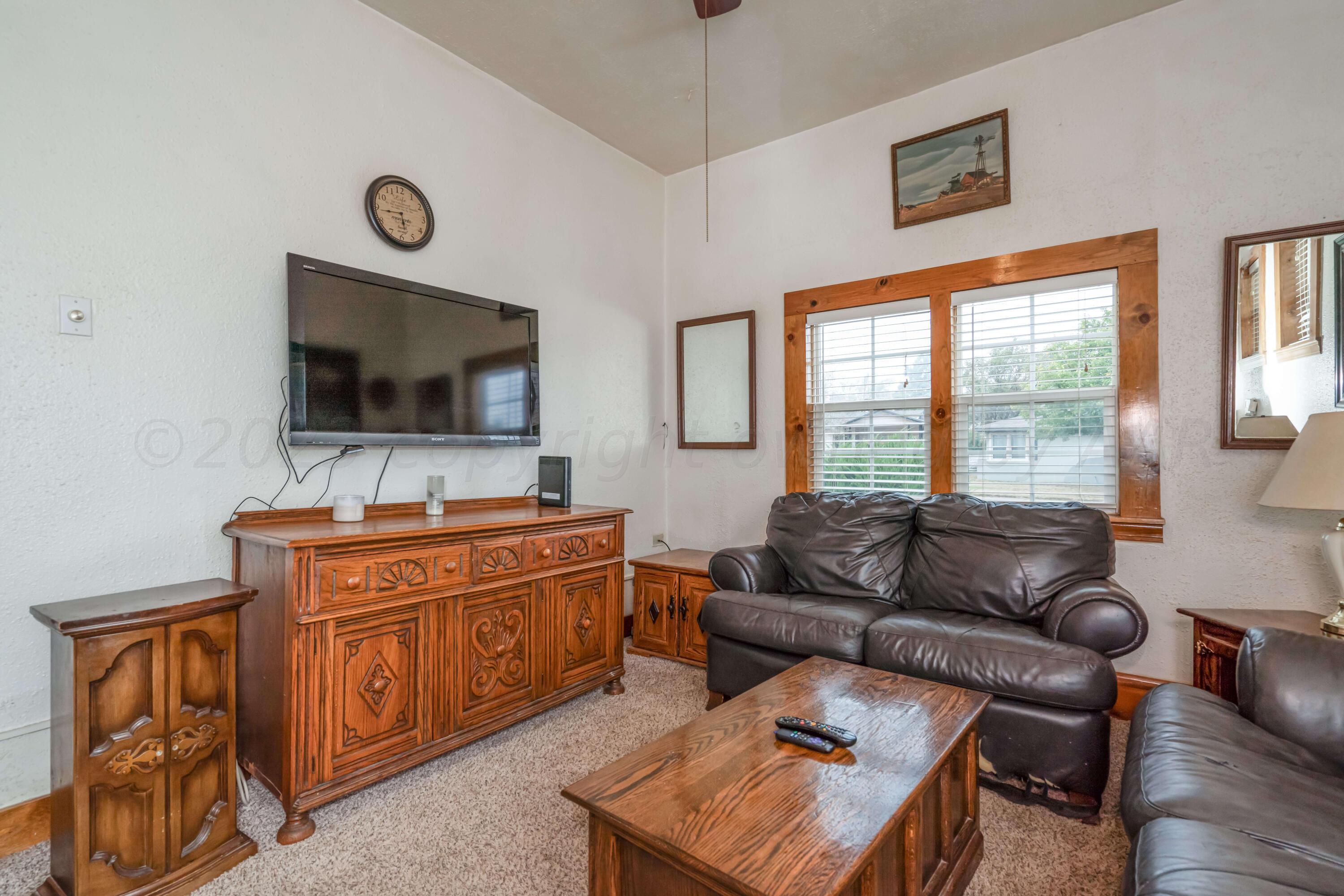 1518 Poplar Street Amarillo, TX 79107 - Photo 17 of 24 1518 Poplar-17 LR