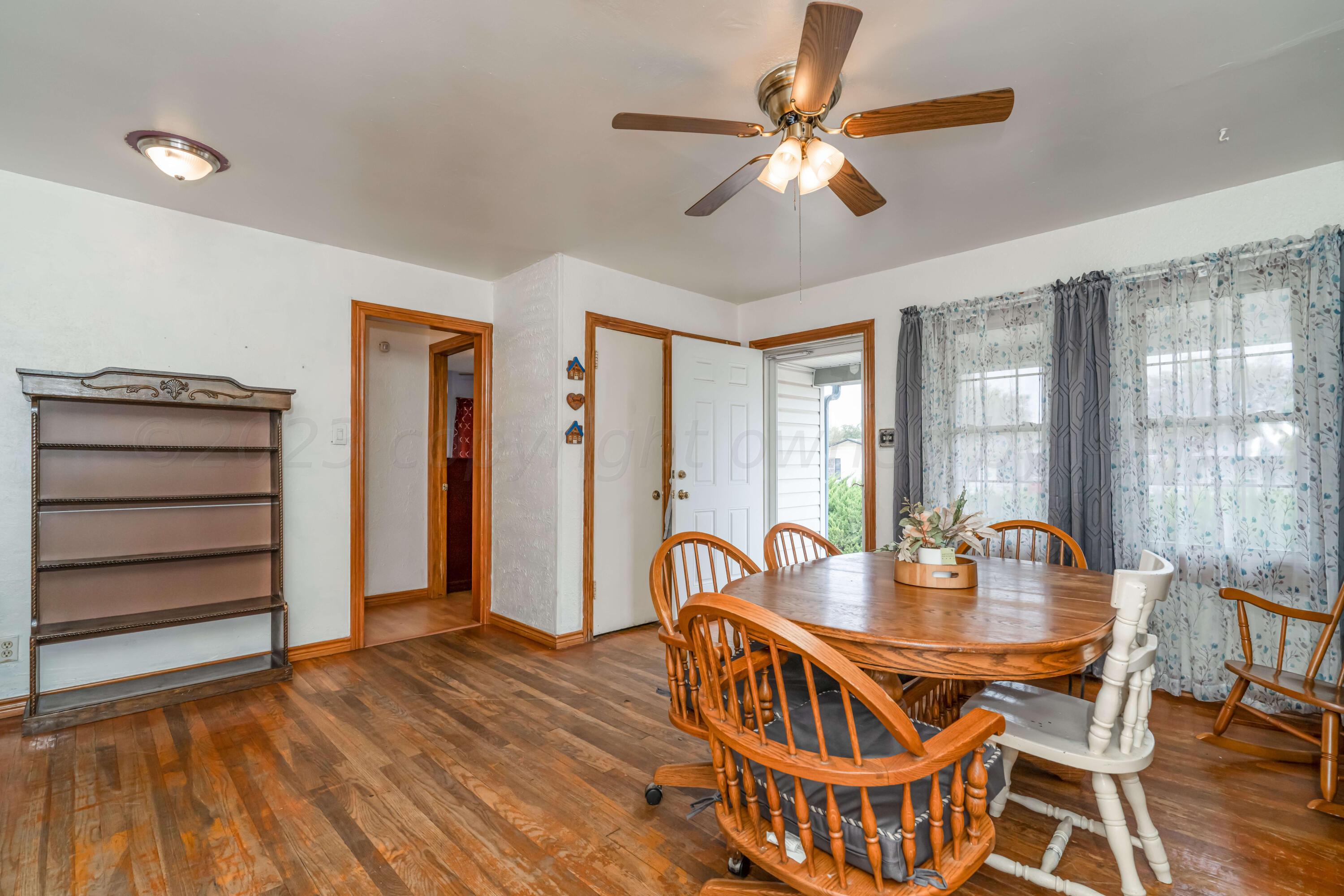 1518 Poplar Street Amarillo, TX 79107 - Photo 8 of 24 1518 Poplar-8 DR