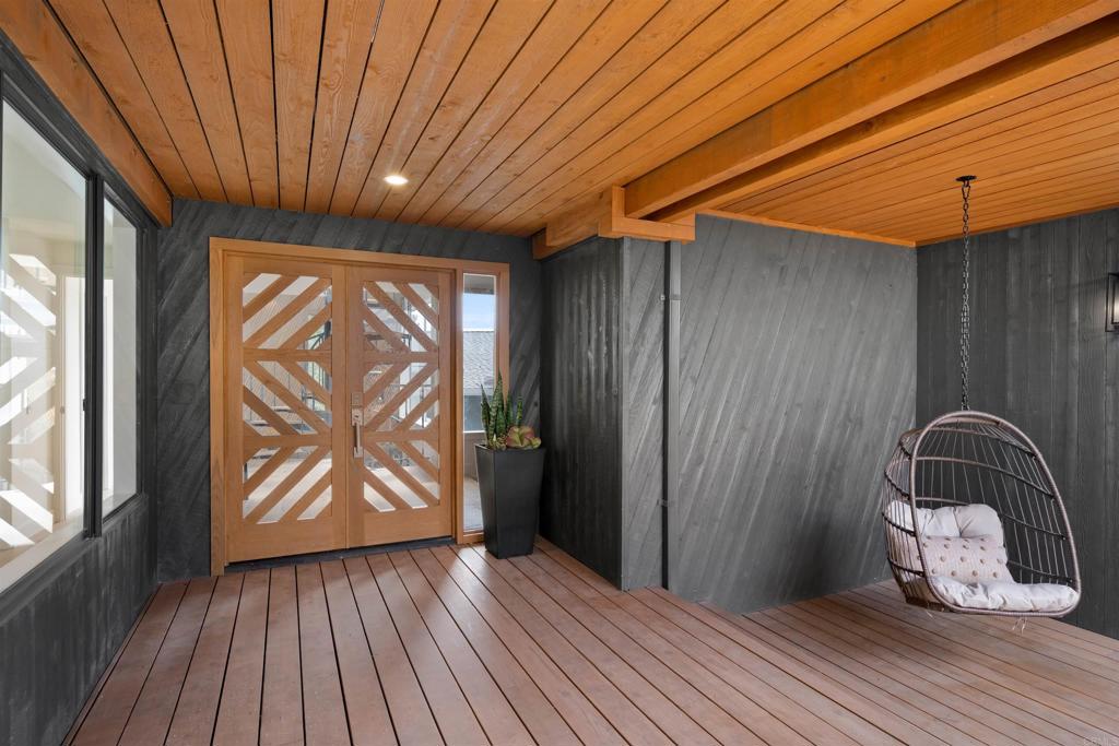 2133 Cordero Road Del Mar, CA 92014 - Photo 14 of 17
