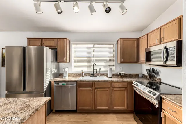 $275,000 | 45242 Sage Brush Drive, Maricopa, AZ 85139