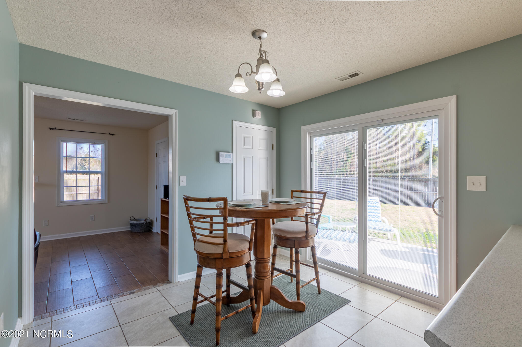 101 Spain Drive Hubert, NC 28539 - Photo 9 of 29 1.8.1