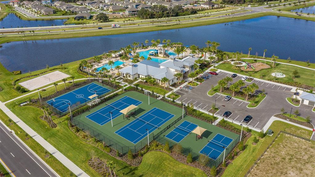 5139 Spring Maiden Circle Apollo Beach, FL 33572 - Photo 16 of 22