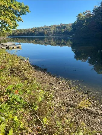 $55,000 | 133-134 Greentree-Ridge, Mound City, KS 66056