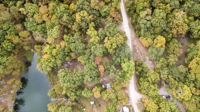 $60,000 | 133-134 Greentree-Ridge, Mound City, KS 66056