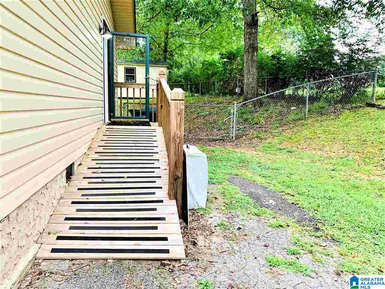 64 White Street Heflin, AL 36264 - Photo 3 of 23