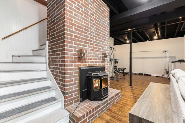 $659,900 | 2525 Biggs Avenue Northeast, Lowell, MI 49331