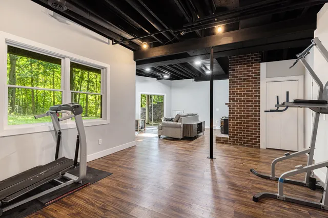 $659,900 | 2525 Biggs Avenue Northeast, Lowell, MI 49331