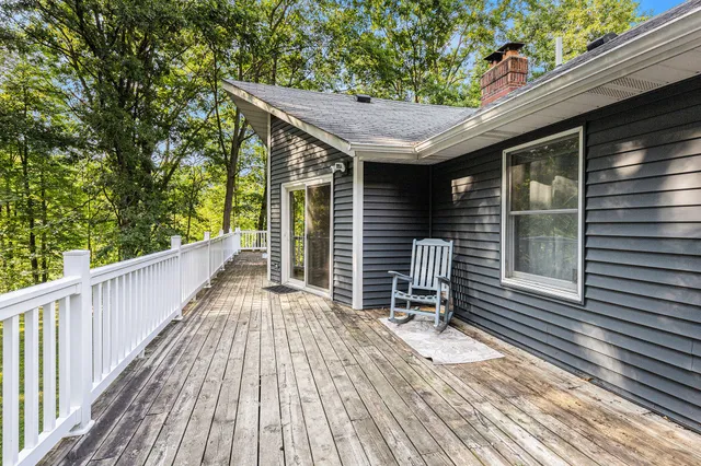 $659,900 | 2525 Biggs Avenue Northeast, Lowell, MI 49331