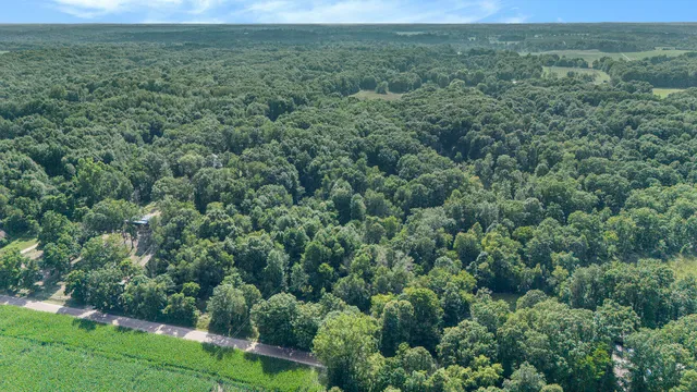 $659,900 | 2525 Biggs Avenue Northeast, Lowell, MI 49331