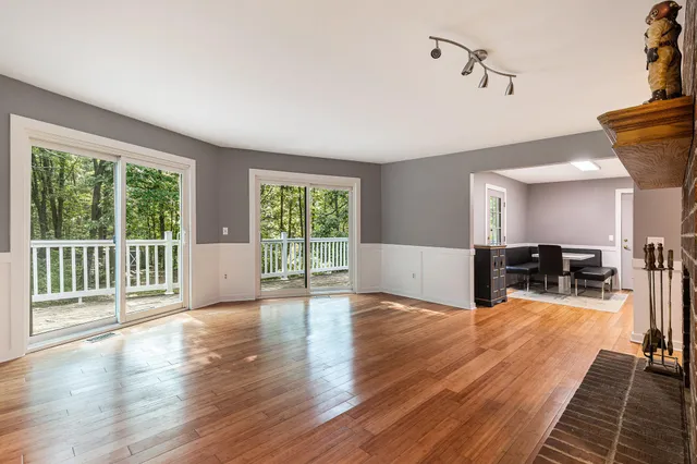 $659,900 | 2525 Biggs Avenue Northeast, Lowell, MI 49331