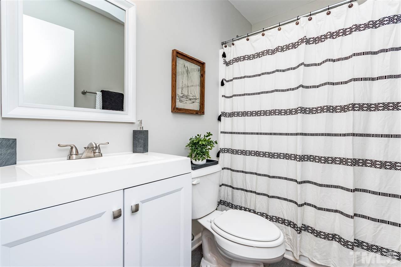 2720 Sanderford Road Raleigh, NC 27610 - Photo 14 of 18