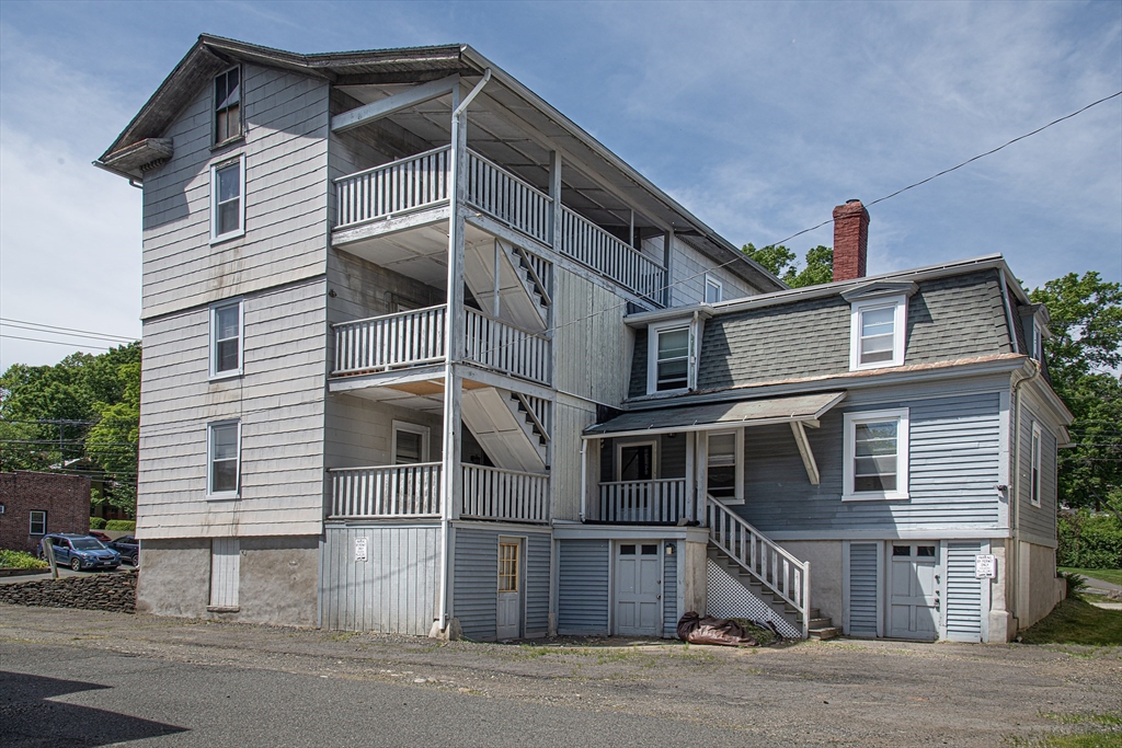 351 Main Street Amherst, MA 01002 - Photo 7 of 27
