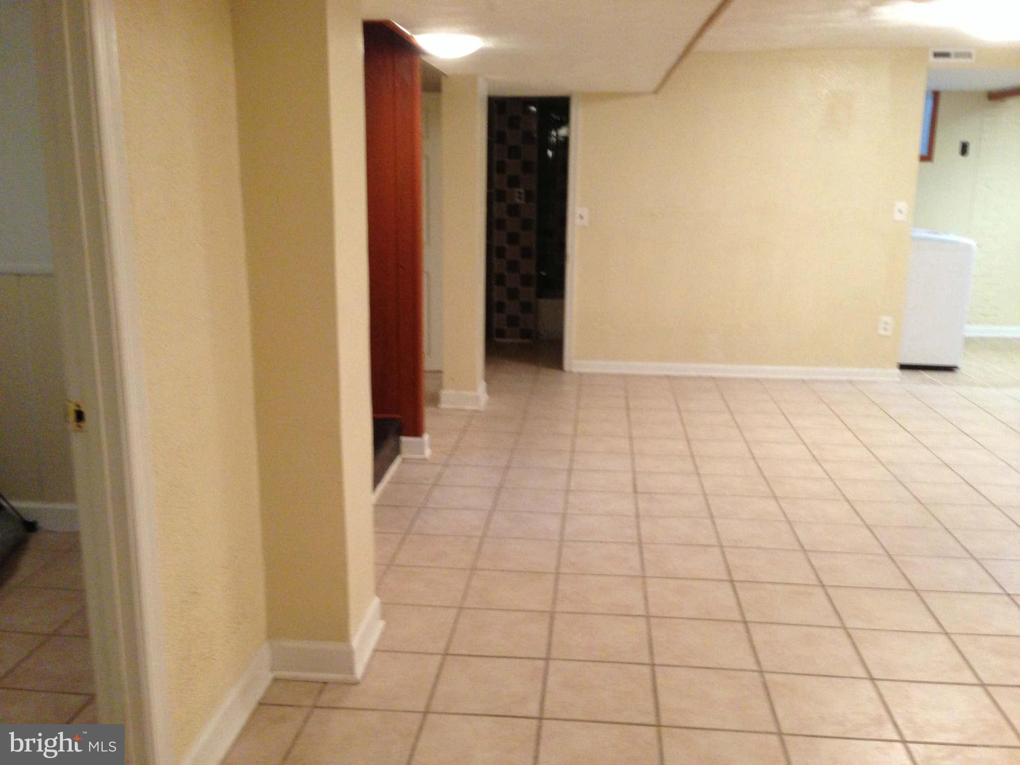 7409 Riverdale Road Lanham, MD 20706 - Photo 16 of 28 Interior (General)