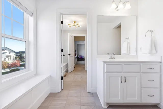 $1,335,000 | 78 Rapp Farm Lane, North Oaks, MN 55127