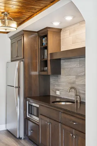 $1,335,000 | 78 Rapp Farm Lane, North Oaks, MN 55127