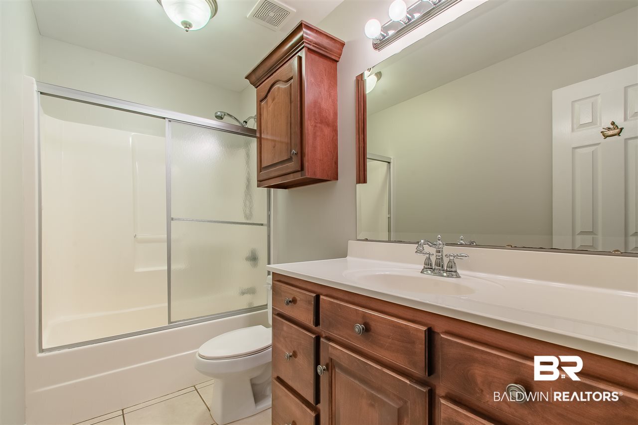 312 Marcella Avenue Daphne, AL 36527 - Photo 19 of 25 Bath 2