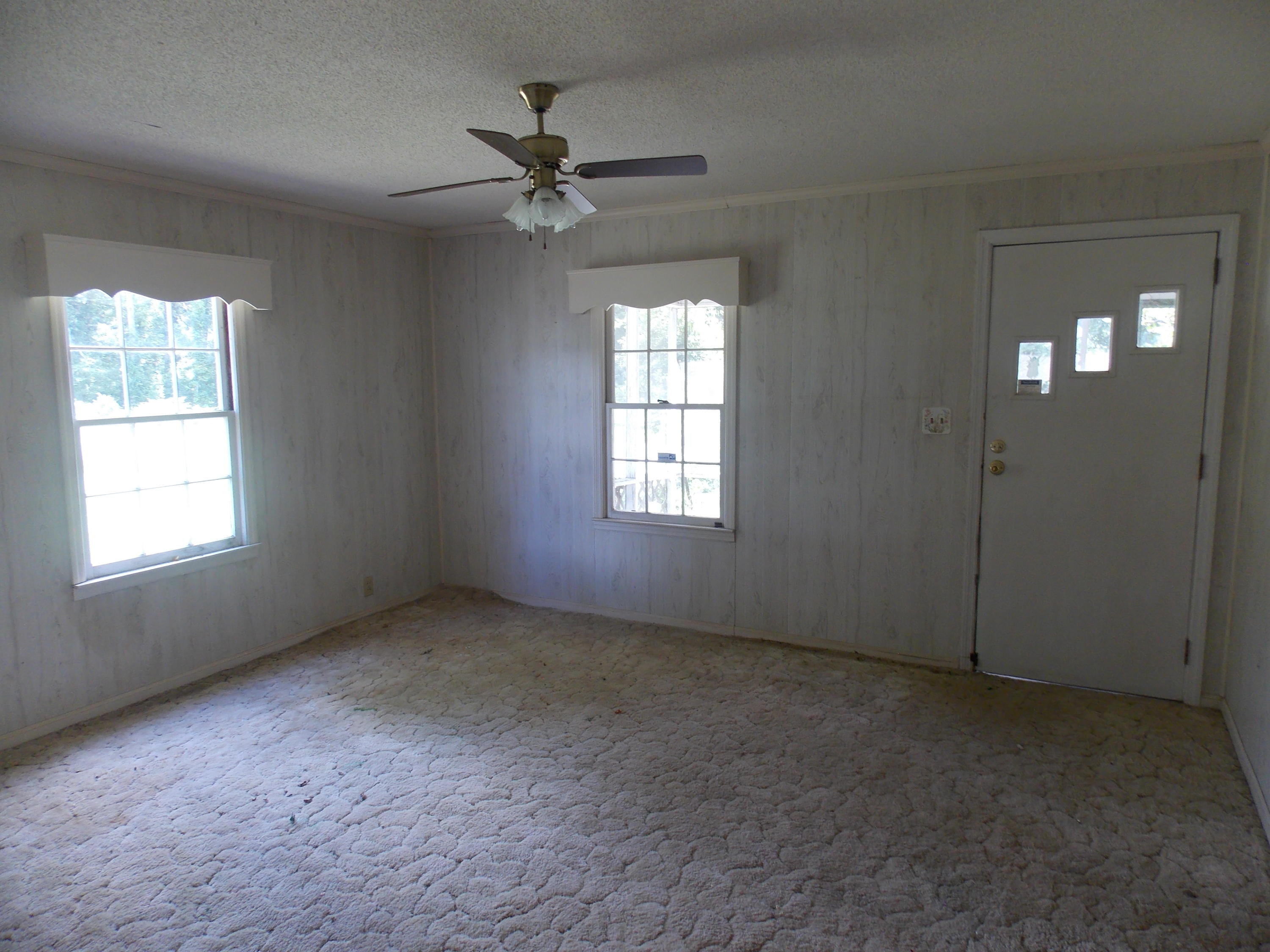 294 Cherry Lane St. George, SC 29477 - Photo 9 of 19 294