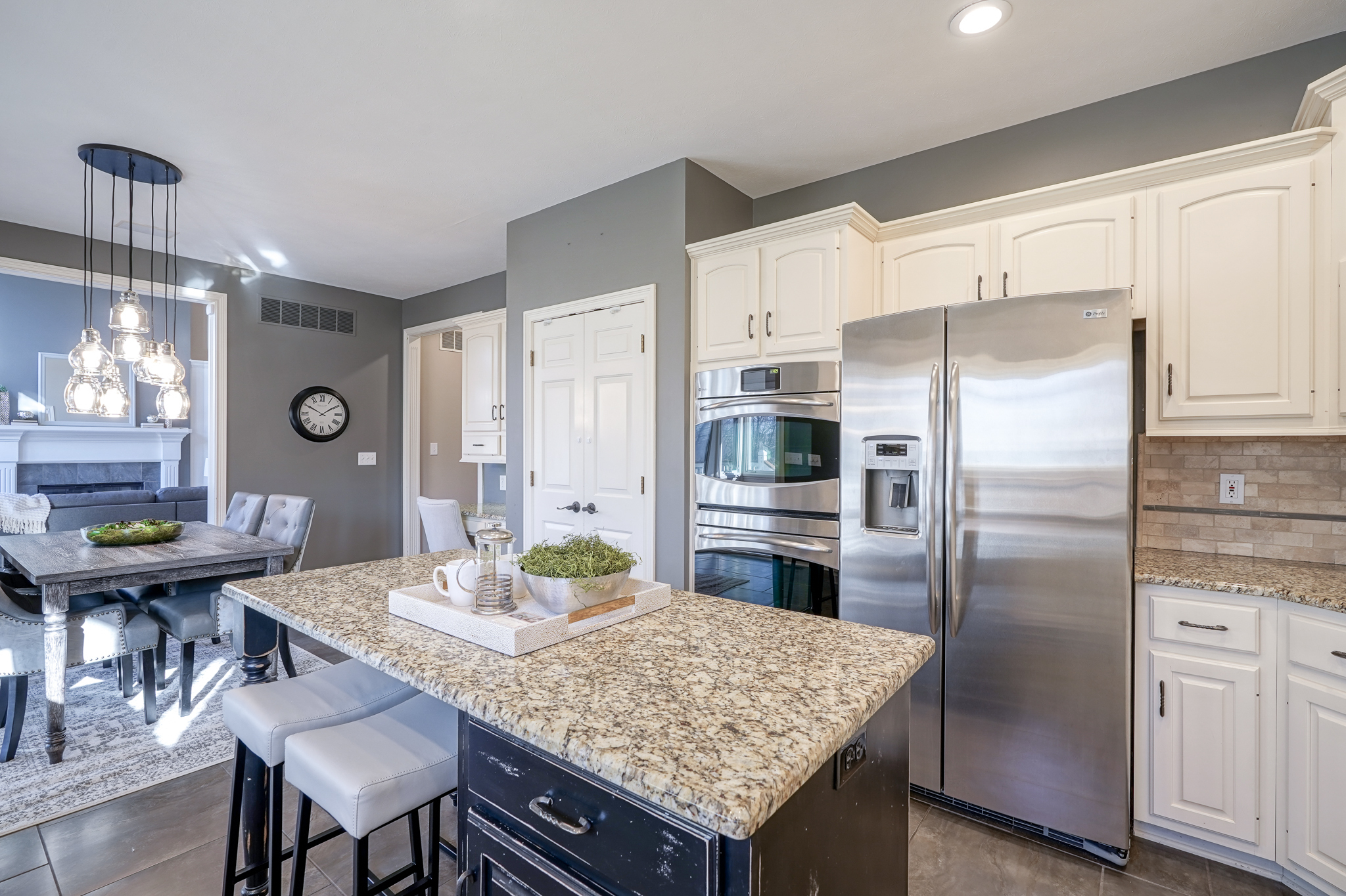 10252 Springstone Road Fishers, IN 46055 - Photo 22 of 64