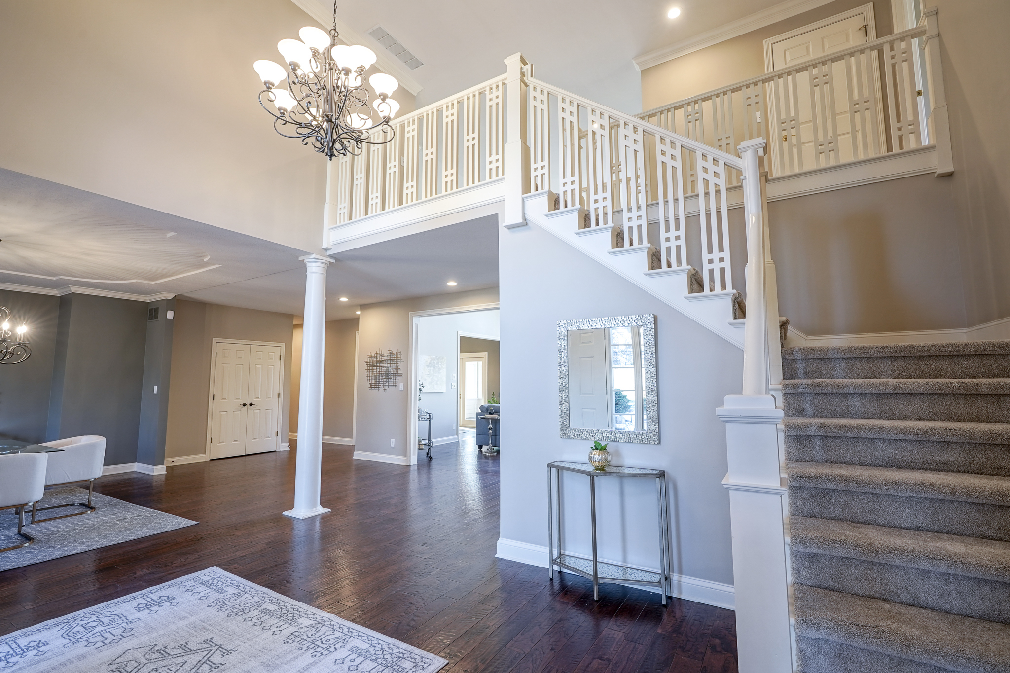 10252 Springstone Road Fishers, IN 46055 - Photo 5 of 64