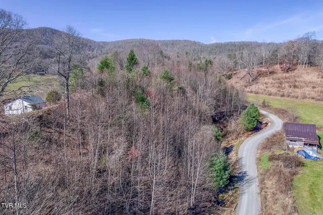 $125,000 | 141 Canter Road, Trade, TN 37691