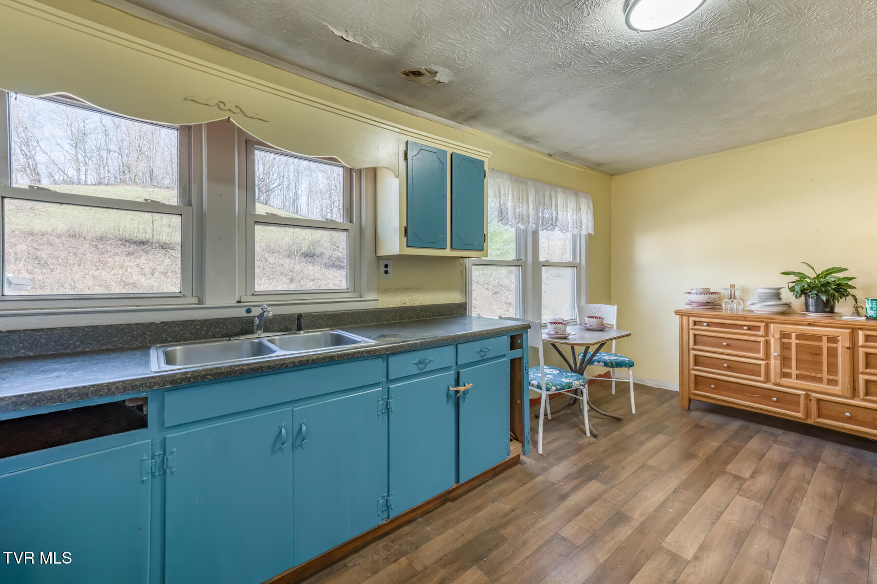 141 Canter Road Trade, TN 37691 - Photo 30 of 59 141 Canter Rd-9