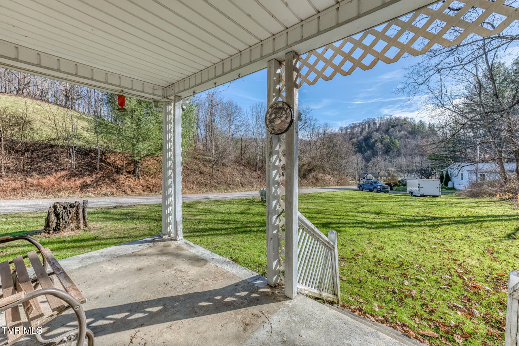 141 Canter Road Trade, TN 37691 - Photo 4 of 59 141 Canter Rd-27